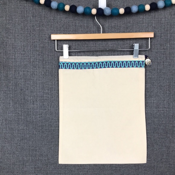 Tory Burch Set of 2 Dust / Shoe / Travel Bags 12” x 15” in Great Condition - Picture 7 of 17